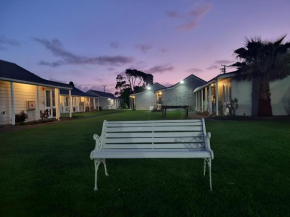 The Furlong, Hawera